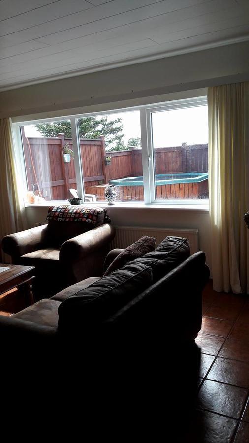 Glaesibaer Bed & Breakfast Reynistadur Екстериор снимка